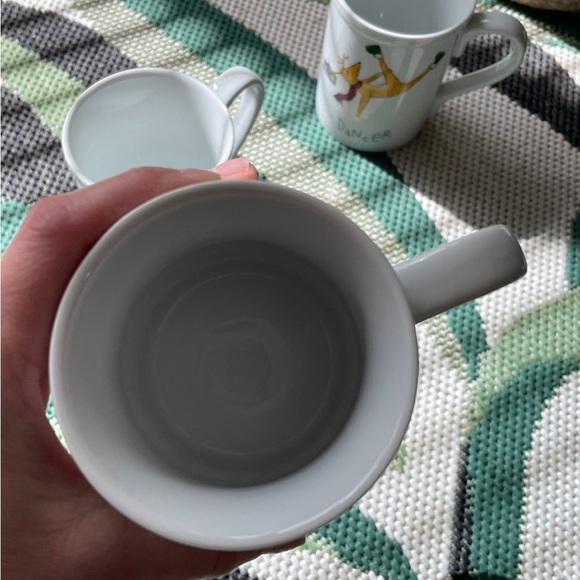 Pottery Barn Dancer Christmas Retired Mug Set of 3 - Picture 4 of 9